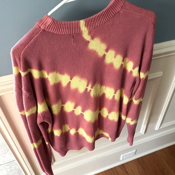 Urban outfitters sweater size tie-dye look - Picture 4 of 5